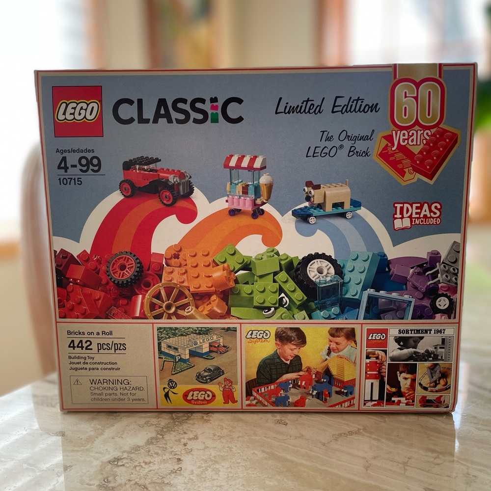 NEW UNOPENED LEGO Classic Bricks Limited Edition 60th Anniversary *Retired*